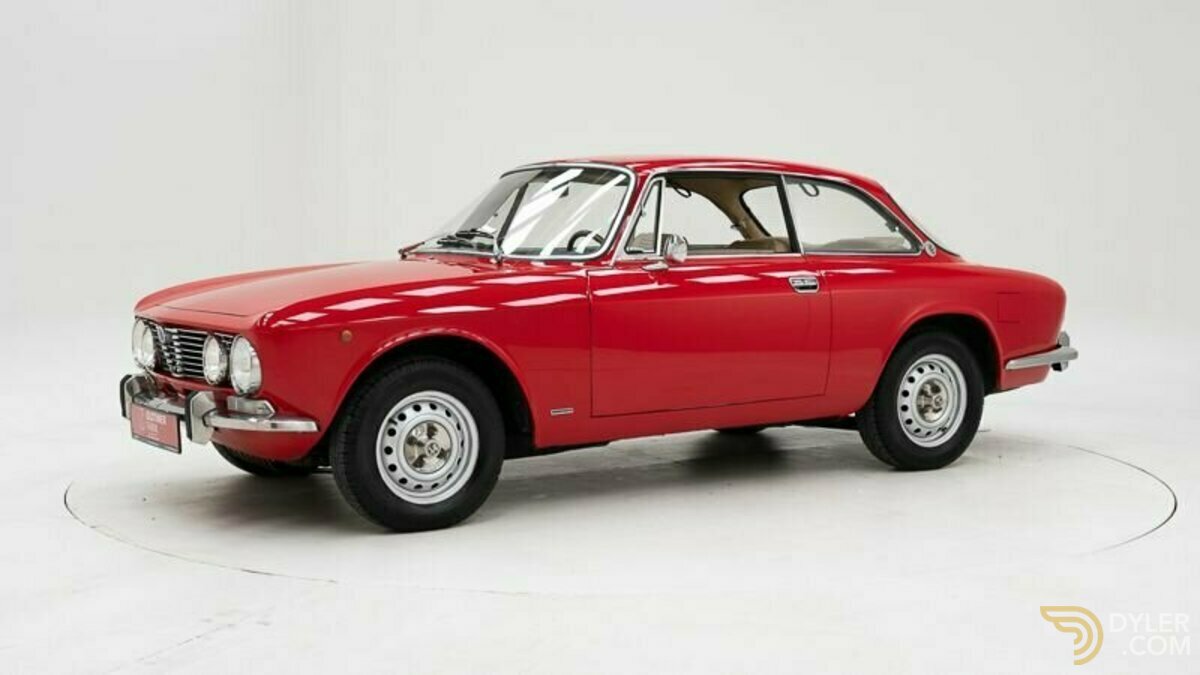 1974 Alfa Romeo 2000, foto 2