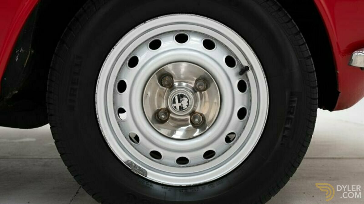 1974 Alfa Romeo 2000, foto 12