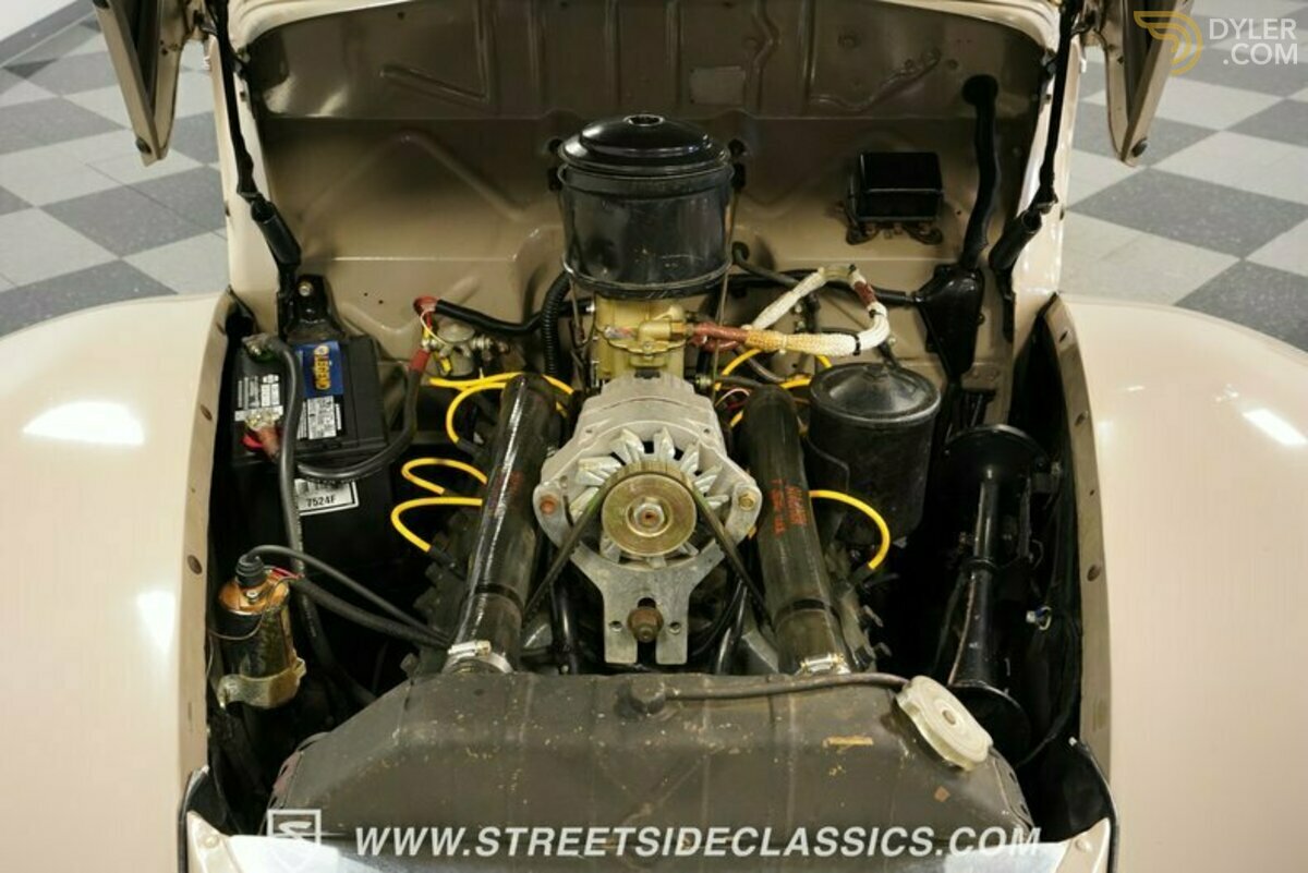 1940 Ford Deluxe, foto 3