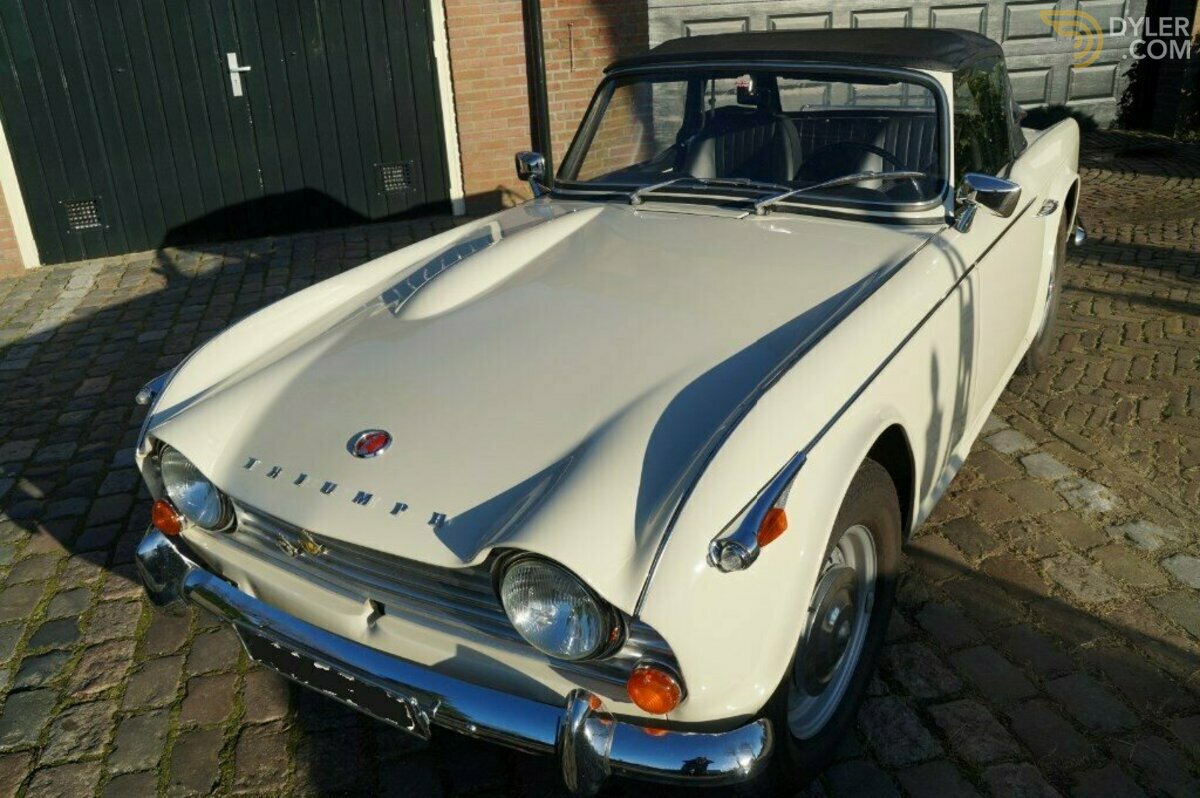 1965 Triumph TR4 IRS overdrive, foto 2