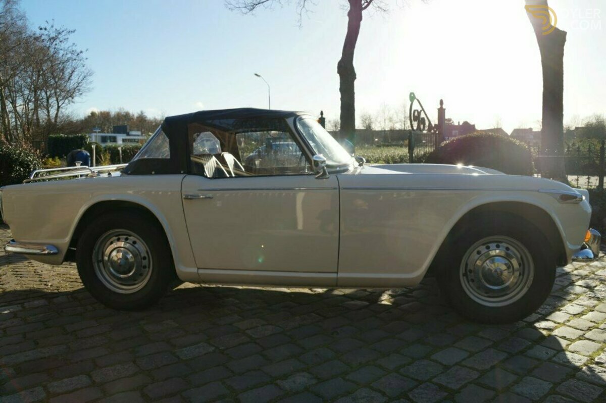 1965 Triumph TR4 IRS overdrive, foto 4