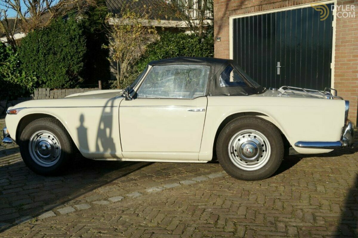 1965 Triumph TR4 IRS overdrive, foto 3