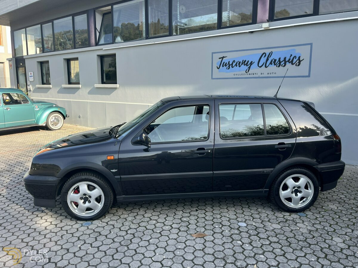 1994 Volkswagen Golf GTI 16v 5 porte, foto 2