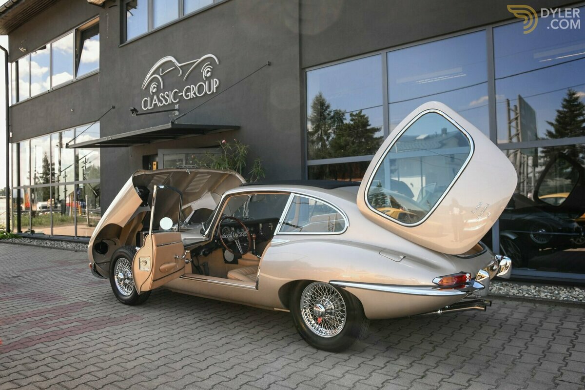 1966 Jaguar E-Type FHC 2+2, foto 10