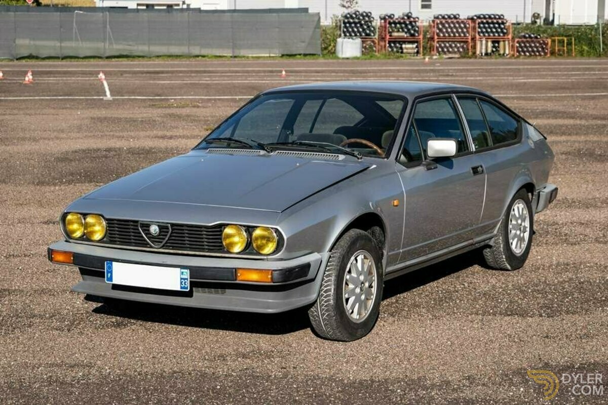 1983 Alfa Romeo Alfetta, foto 2