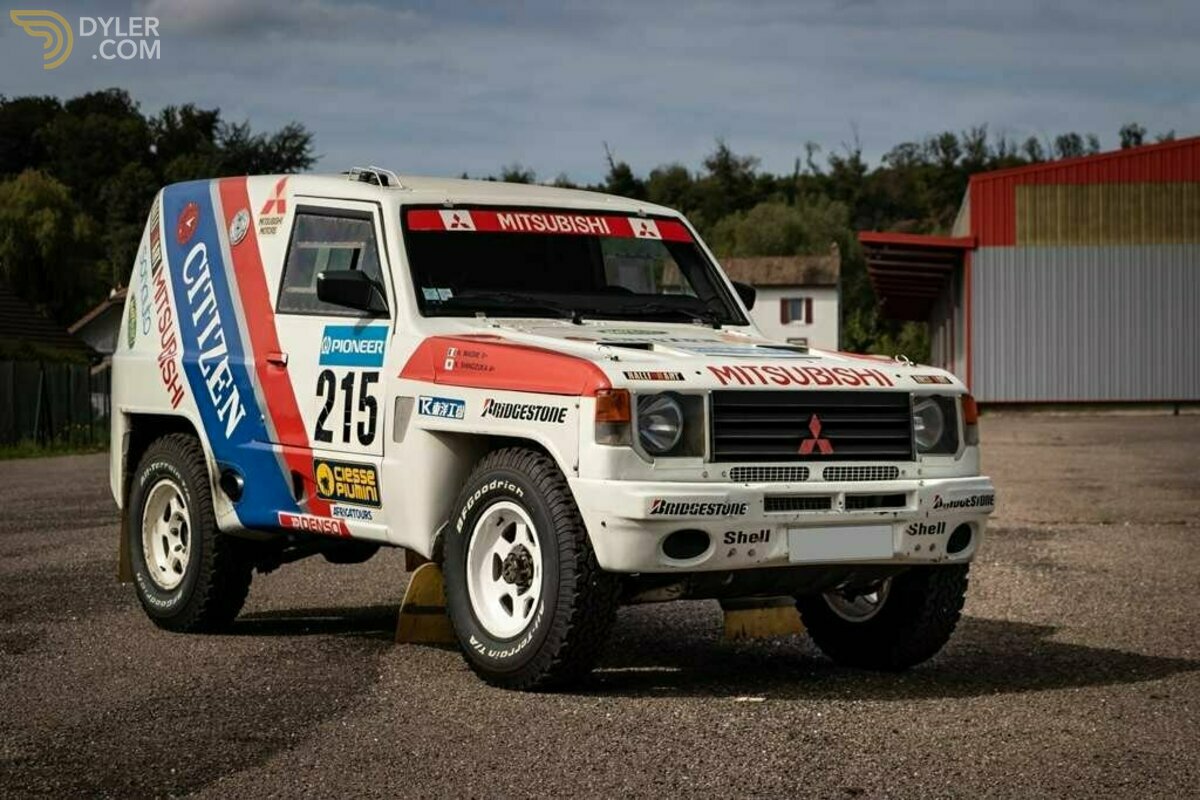 1986 Mitsubishi Pajero, foto 2