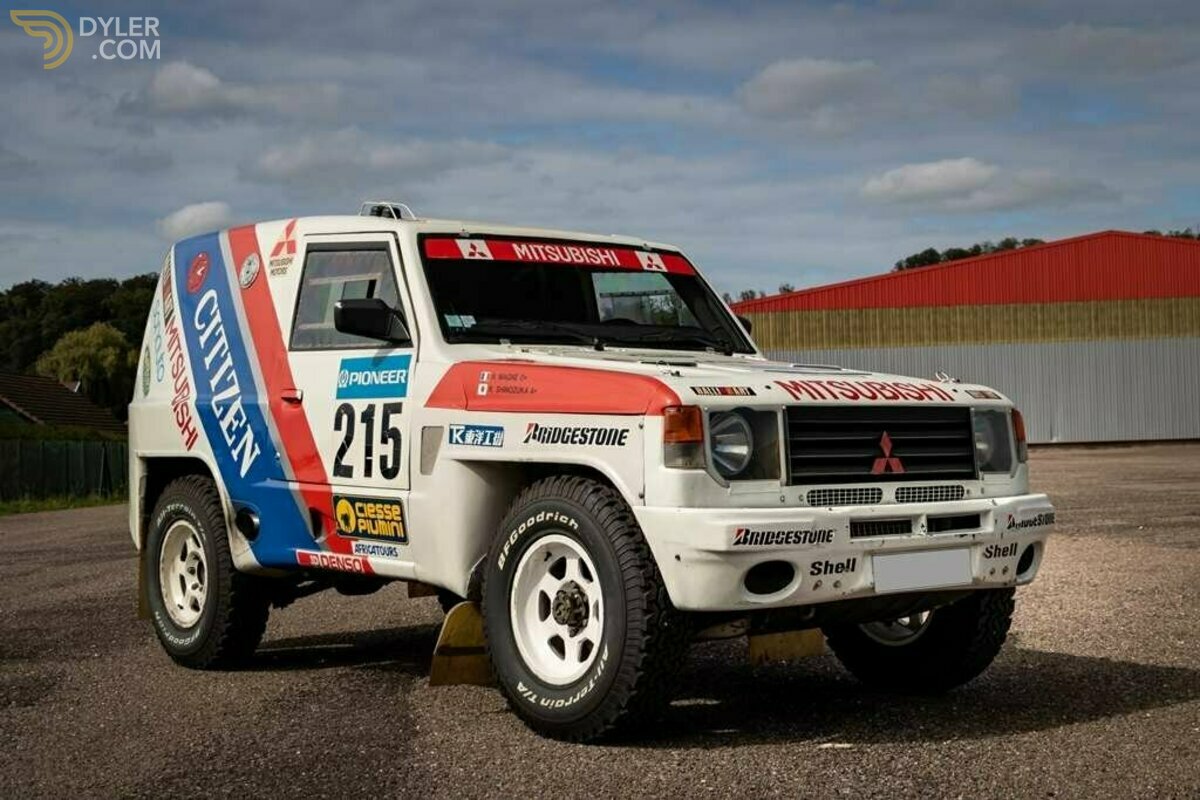1986 Mitsubishi Pajero, foto 11