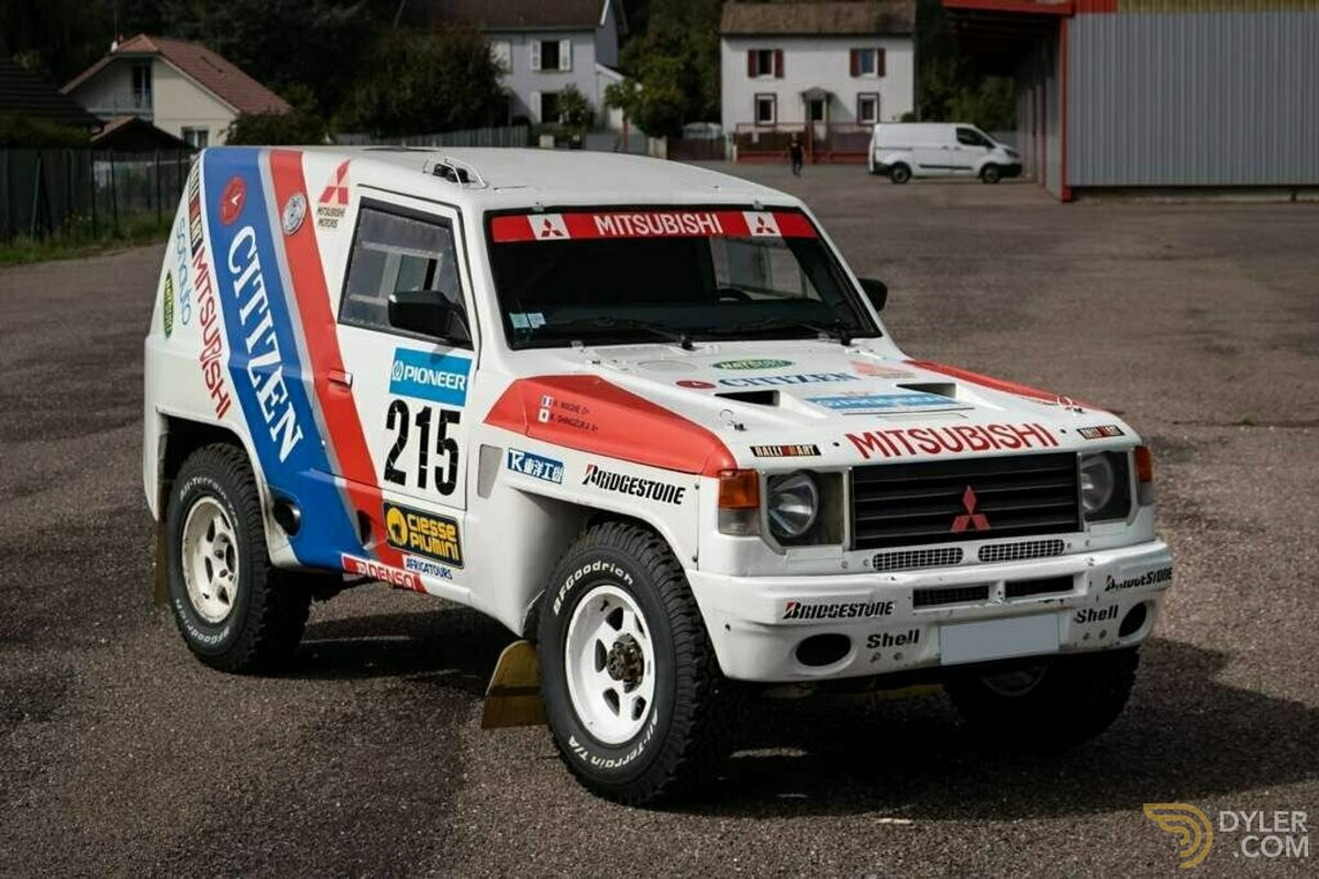 1986 Mitsubishi Pajero, foto 12
