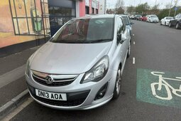Vauxhall Corsa 1.4 16V SRi Hatchback 3dr Petrol Manual Euro 5 (10 Berlina compatta 2013 Argento