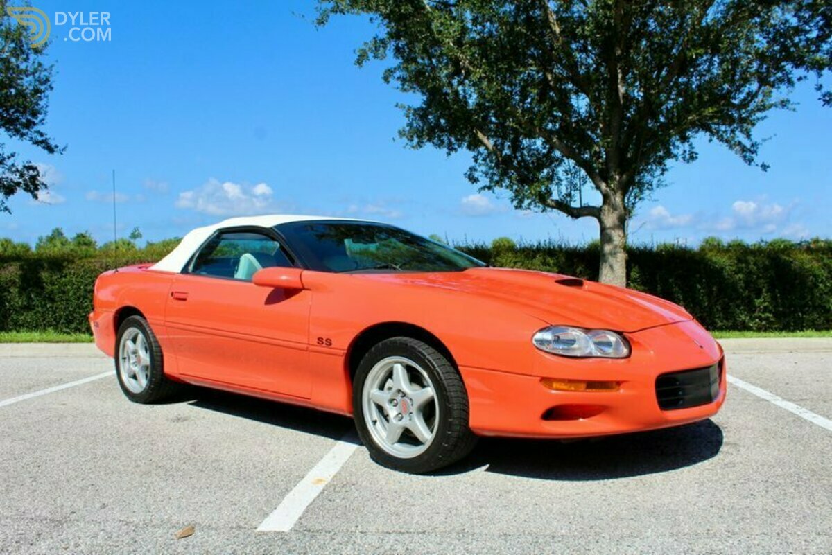 1999 Chevrolet Camaro Z28 with SS Performance Package, foto 6
