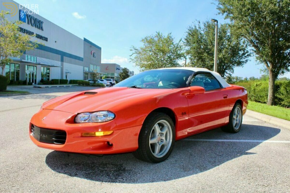 1999 Chevrolet Camaro Z28 with SS Performance Package, foto 9
