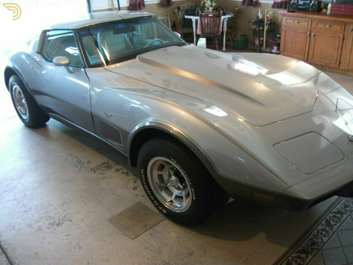 1978 Chevrolet Corvette 25th Anniversary Edition, foto 1