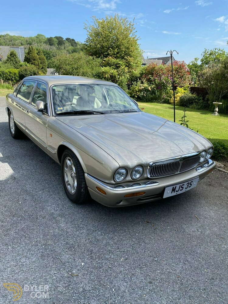 2000 Jaguar Sovereign SOVEREIGN V8 LWB 4-Door, foto 3