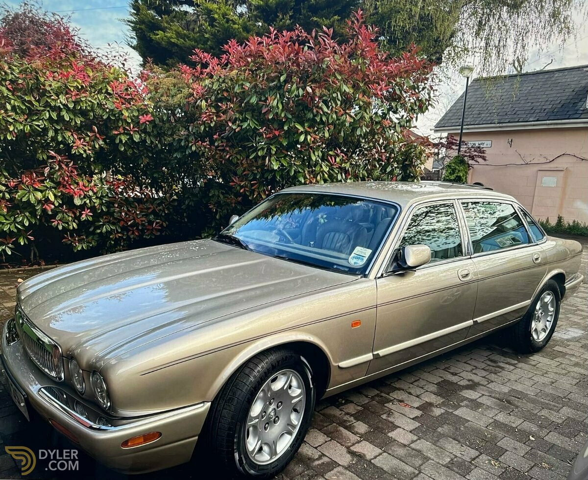 2000 Jaguar Sovereign SOVEREIGN V8 LWB 4-Door, foto 8