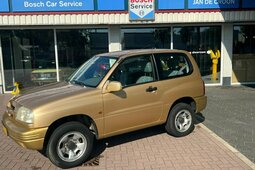 Suzuki Grand Vitara 2.0 3drs 4x4 HANDBAK / AIRCO / NL-auto / 1e eigena Estate Car 2000 Yellow