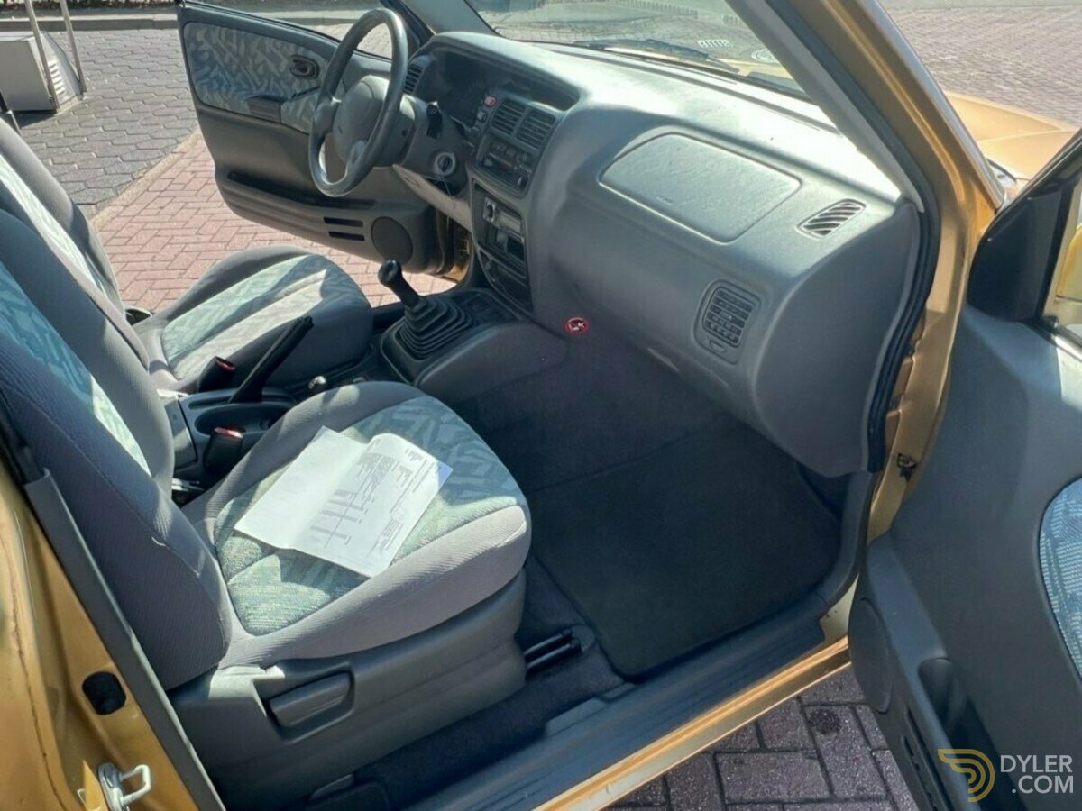 2000 Suzuki Grand Vitara 2.0 3drs 4x4 HANDBAK / AIRCO / NL-auto / 1e eigena, foto 8