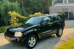 Jeep Grand Cherokee 4.7 V8 LAREDO 4x4 YOUNGTIMER #STOER Off-road 2006 Black