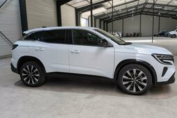 Renault Austral E-tech full hybrid 200 gsr2 techno + pack hiver + Off-road 2025