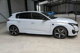 Peugeot 308 Bluehdi 130ch s&s eat8 gt + pack vision 360 and dr 2025