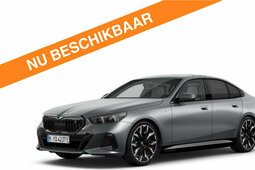 BMW i5 eDrive40 M-Sport Pro - Pano - Trekhaak - Driving A Limousine 2023 Grau