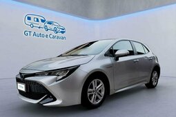 Toyota Corolla 1.8 Hybrid Active Sedan / Saloon 2019 Silver