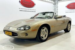 Jaguar XK8 - ONLINE AUCTION Cabriolet / Roadster 1998 Gold