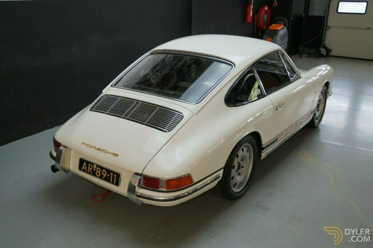 1965 Porsche 911 Restomod  in the Spirit of R-Gruppe (1965), foto 4