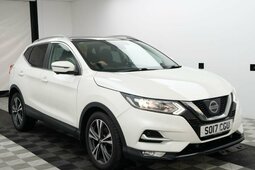 Nissan Qashqai 1.5 dCi N-Connecta Euro 6 (s/s) 5dr 2017 White