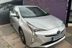 Toyota Prius 1.8 VVT-h Active CVT Euro 6 (s/s) 5dr Berlina compatta 2018 Argento