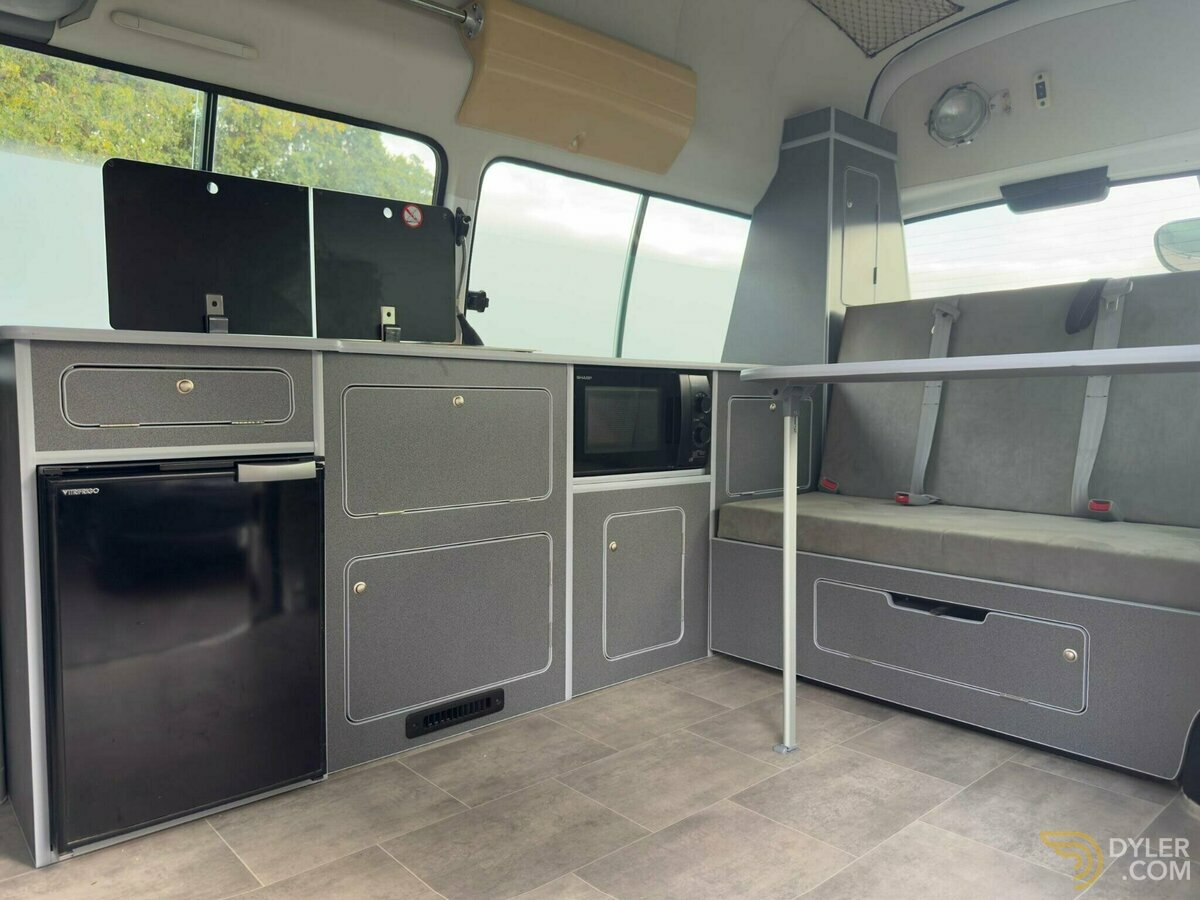 2001 Toyota Hiace GRANVIA GRAND HIACE HIGH TOP 2 BERTH NEW CAMPER CO, foto 7