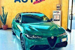 Alfa Romeo Giulia 2.2 Turbodiesel 210 CV AT8 AWD Q4 Tributo Italiano Berlina 2024 Verde