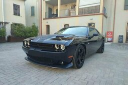 Dodge Challenger sxt plus Hatchback 2018 Black