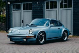 Porsche 911 3.0SC Light Blue metallic Coupe 1982 Blau