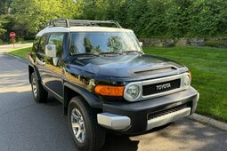 Toyota FJ Cruiser 2014 Schwarz