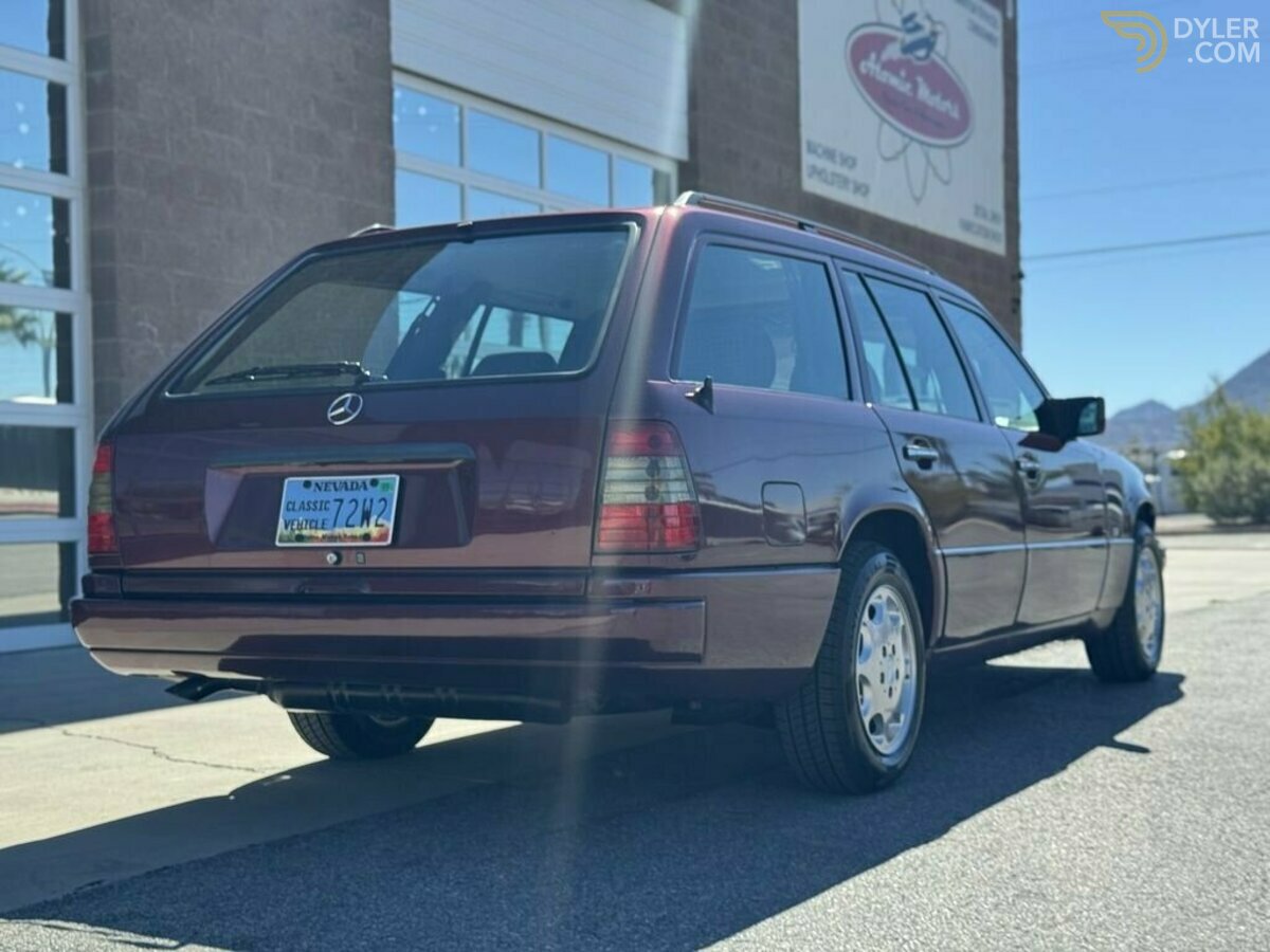 1995 Mercedes-Benz E320, foto 5