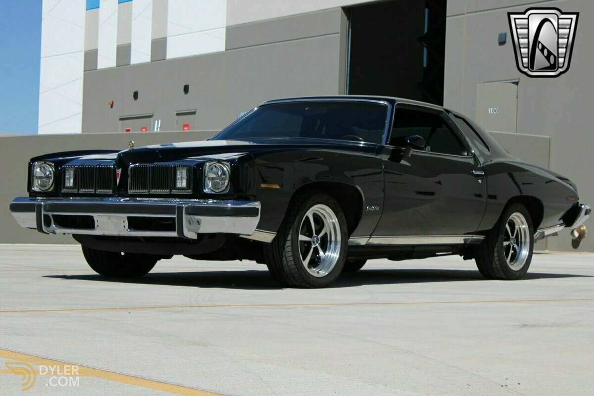 1975 Pontiac LeMans, foto 3