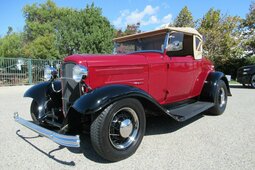 Ford Model 18 Roadster Hot Rod Cabriolet / Roadster 1932 Burgundy