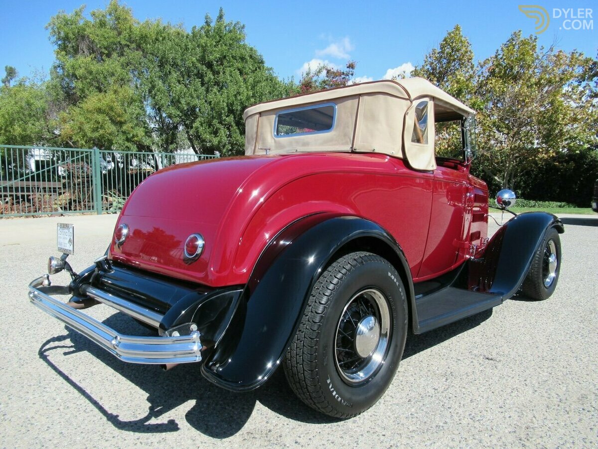1932 Ford Model 18 Roadster Hot Rod, foto 3