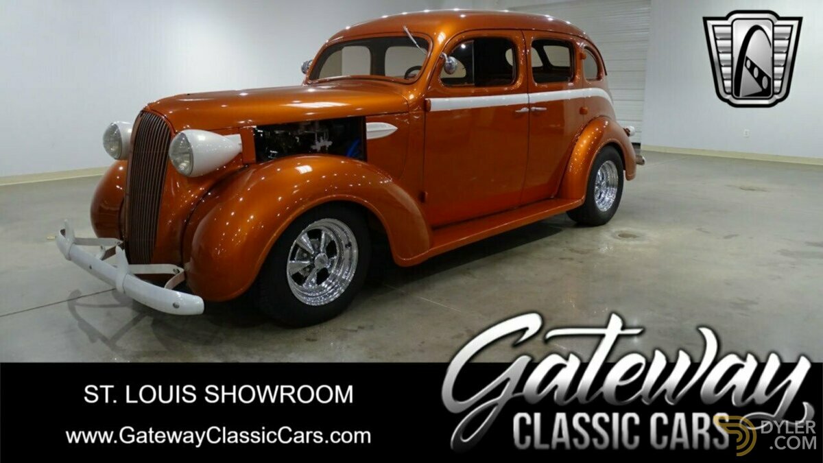 1937 Plymouth P4, foto 1