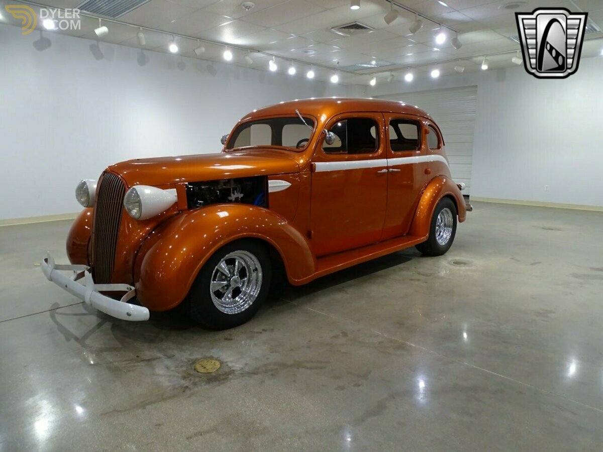 1937 Plymouth P4, foto 2