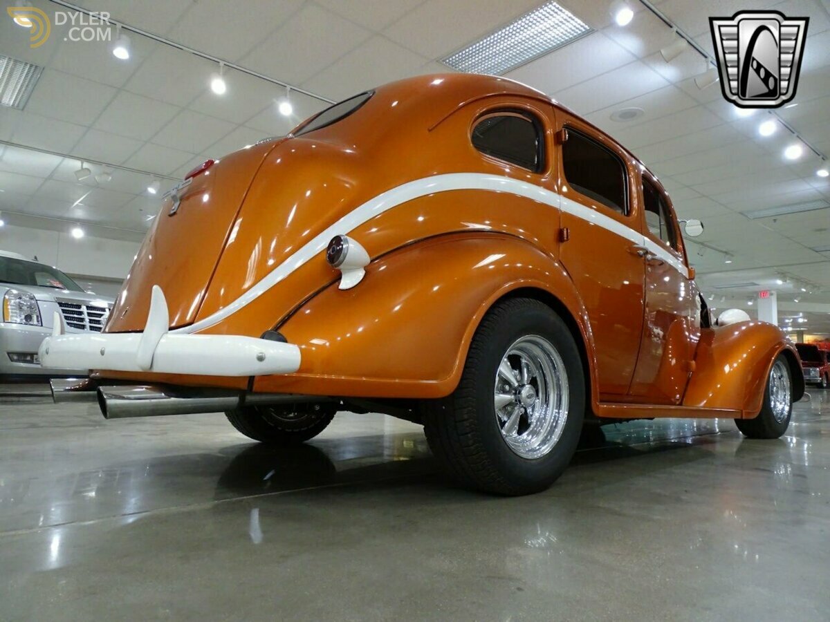 1937 Plymouth P4, foto 6