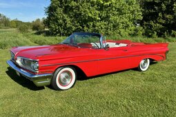 Pontiac Catalina Convertible. V8 389 cid / Aut. PS. PB. Cabriolet / Roadster 1959 Rot