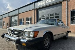 Mercedes-Benz 380 SL Cabriolet / Roadster 1984 Red
