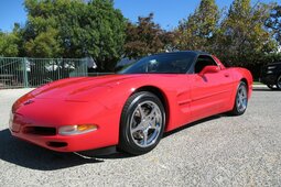 Chevrolet Corvette Coupe 2000 Rojo