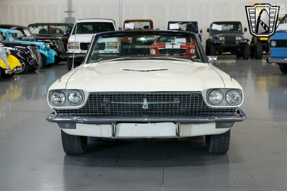 1966 Ford Thunderbird, foto 2