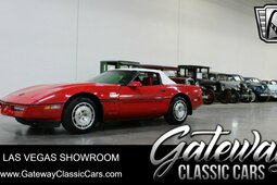 Chevrolet Corvette Cabriolet / Roadster 1986 Rot