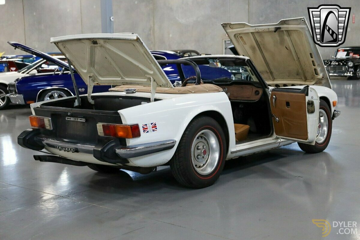 1976 Triumph TR6, foto 12