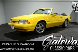 Ford Mustang Cabriolet / Roadster 1993 Yellow