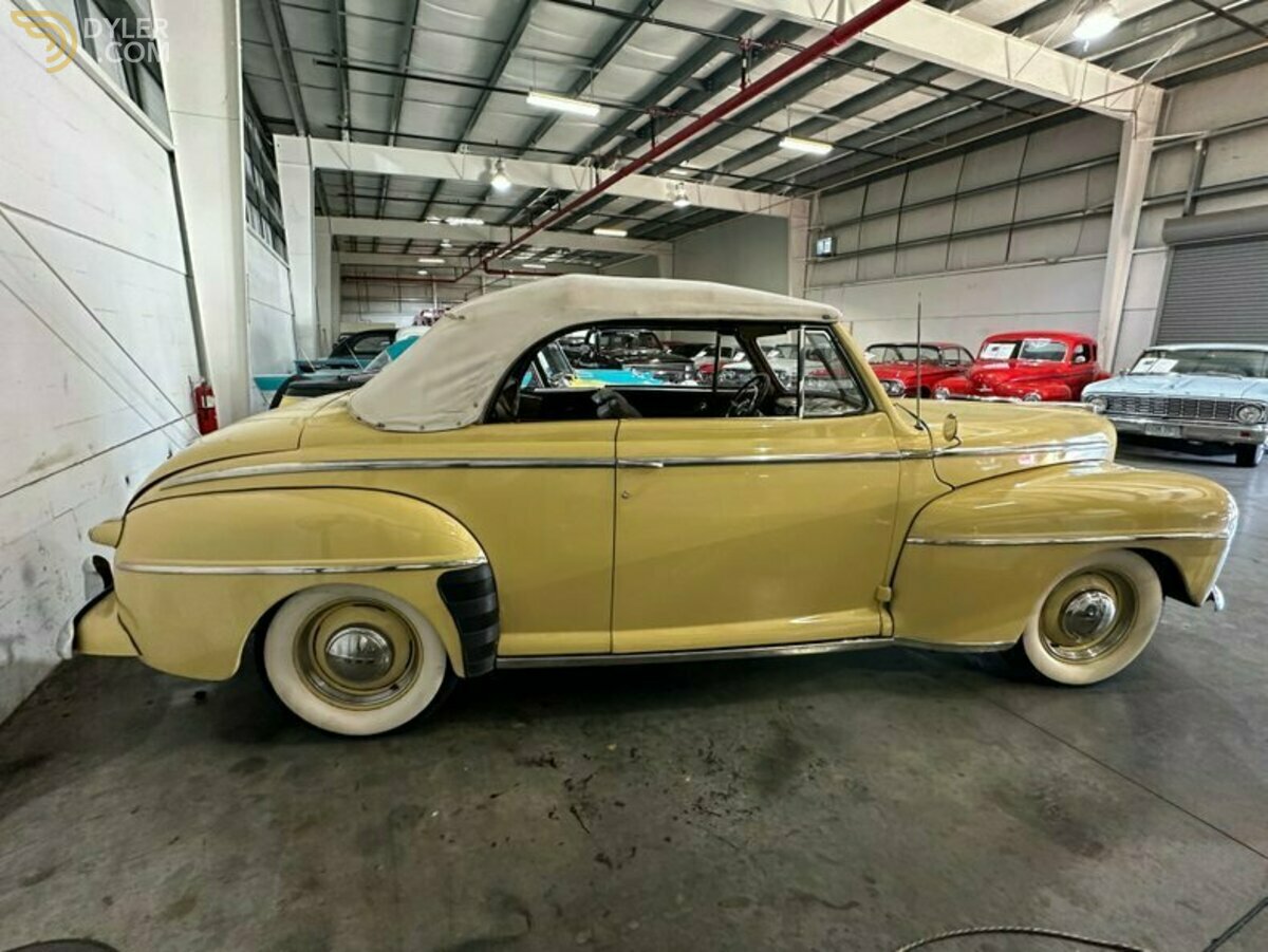 1948 Ford Super Deluxe Convertible, foto 2