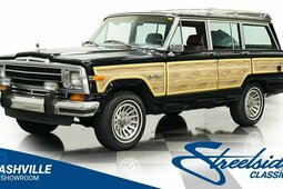 Jeep Grand Wagoneer SUV 1988 Preto